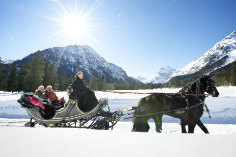 Schlittenfahrt in den Naturpark Karwendel